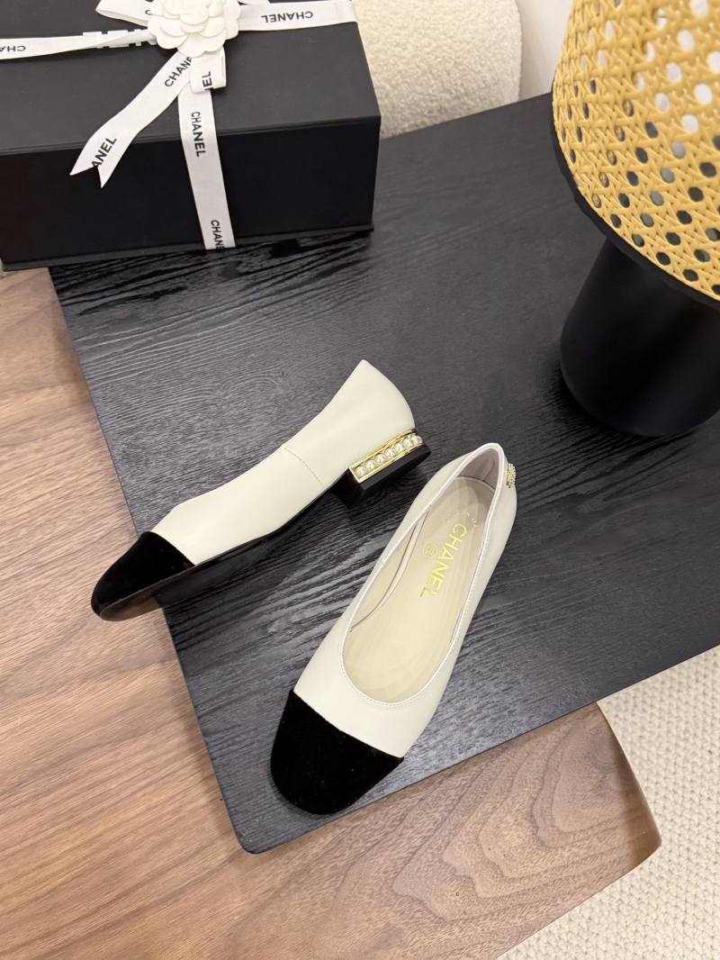 Ch**el flat shoes